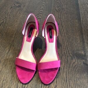 Pink Pumps